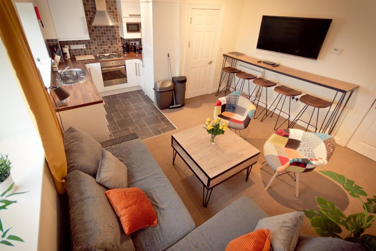 Top View 2 Bedroom Apartments Plymouth Extérieur photo