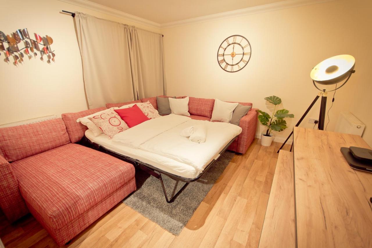Top View 2 Bedroom Apartments Plymouth Extérieur photo