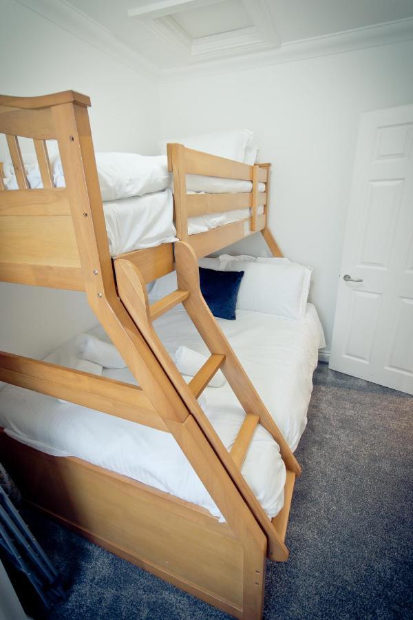 Top View 2 Bedroom Apartments Plymouth Extérieur photo